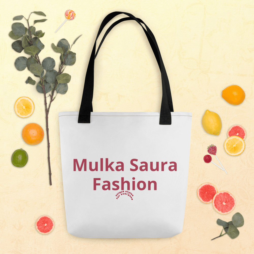 Tote bag with fruits and lollipops design.